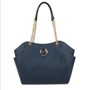 Michael Kors - jet set saffiano tote🥂
